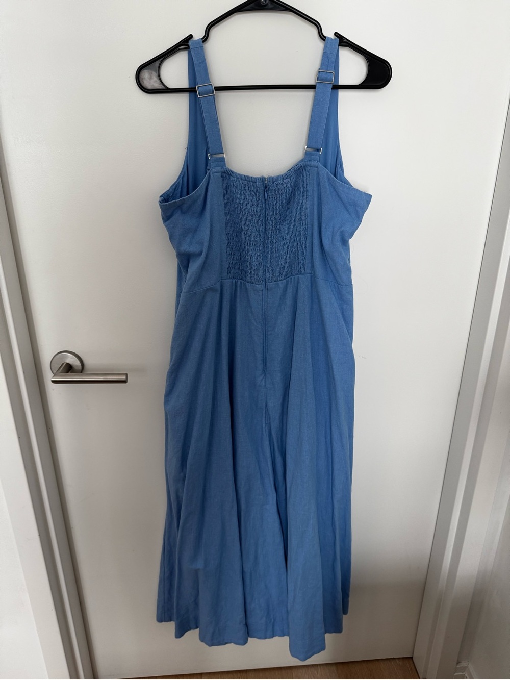 Abercrombie & Fitch Linen Square-Neck Midi Dress with Pockets in Blue - size XL - Picture 3 of 5